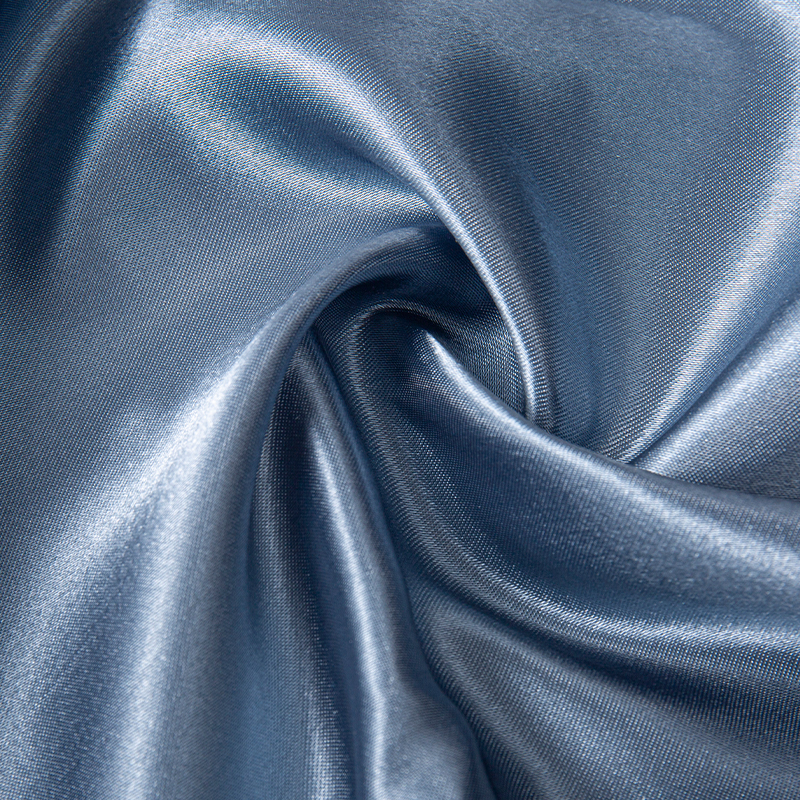 Sericeo-lenis Satin Fabric ad concinnas vestes